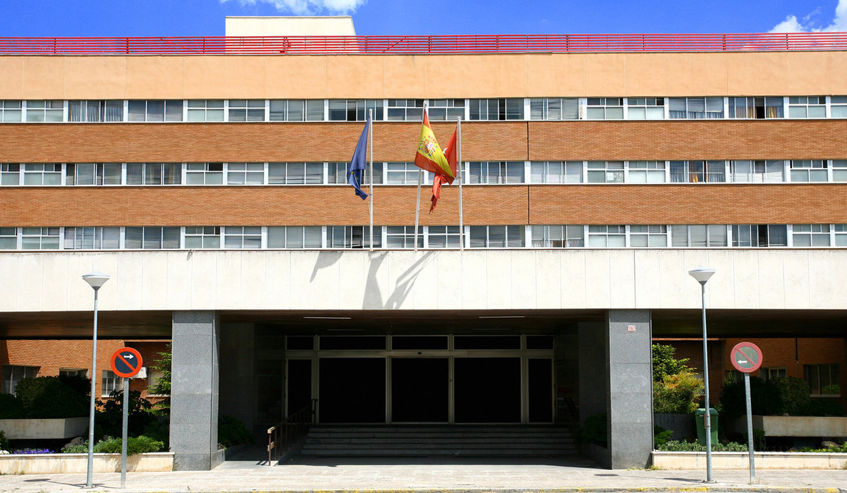 Fachada exterior de la Residencia de Mayores Santiago Rusiñol de Aranjuez