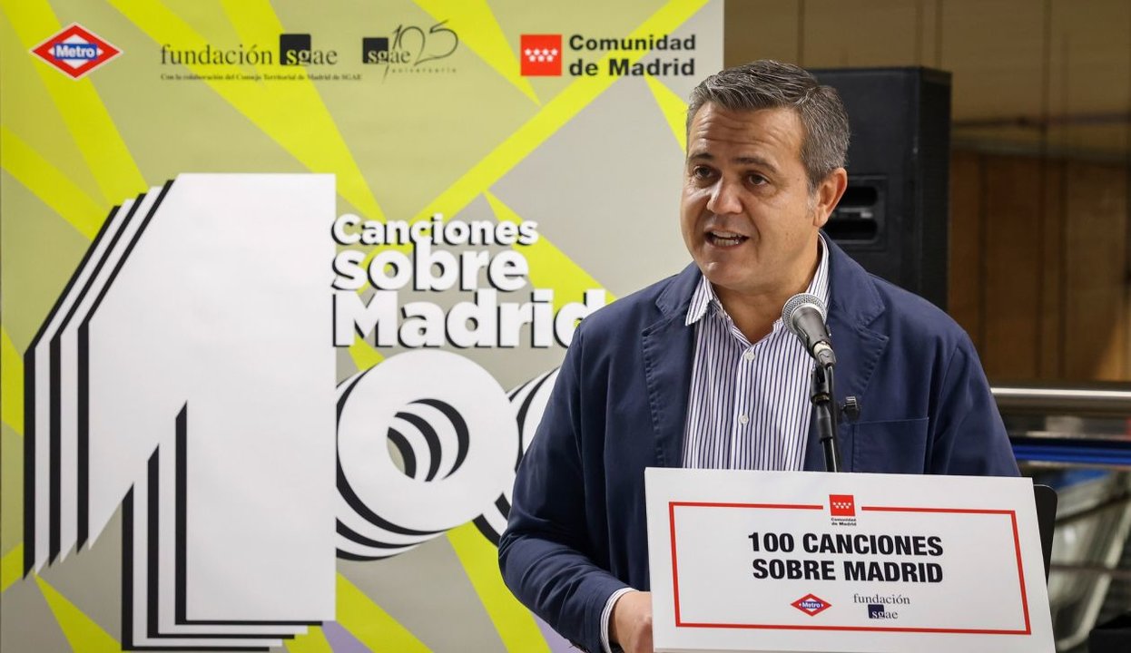 El consejero de Vivienda, Transportes e Infraestructuras presenta la Playlist de 100 canciones de Madrid