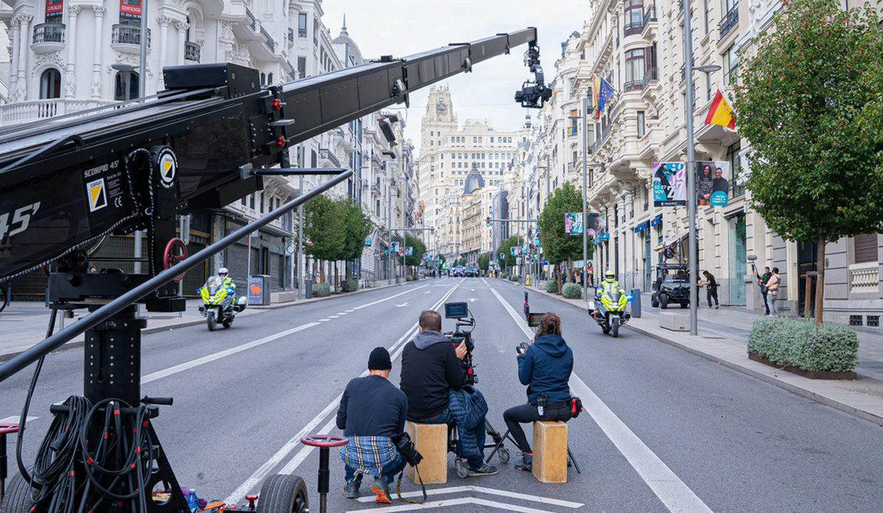 Momento de un rodaje en la Gran Vía. Foto: Film Madrid