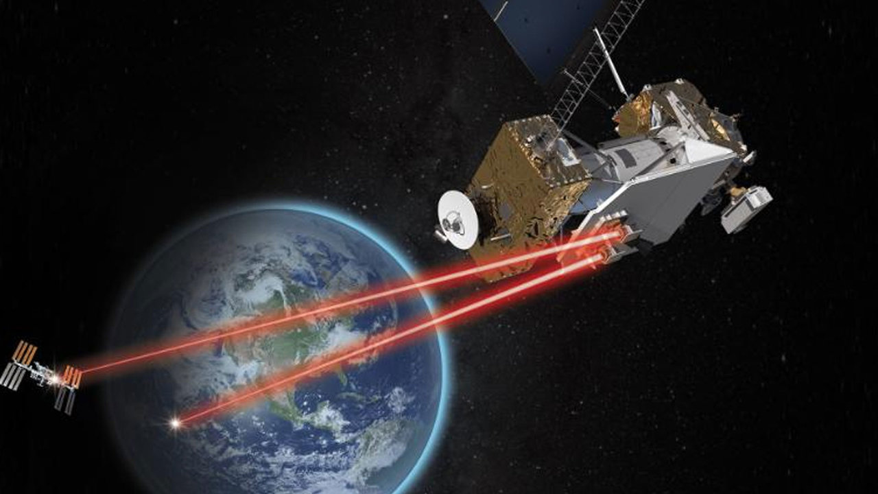 La NASA consigue comunicarse con un satélite a 200 kilometros de distancia