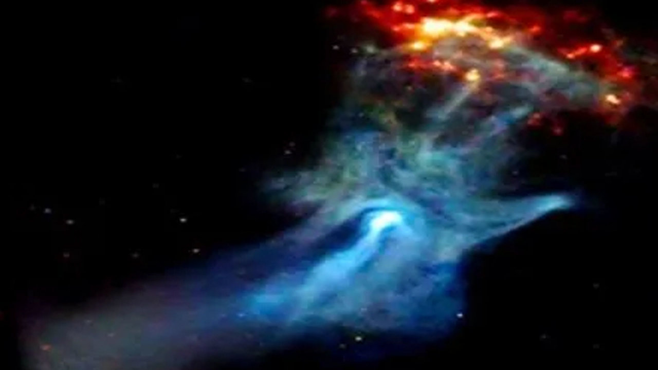 Los científicos de la NASA observan aparecer la 'mano de dios'
