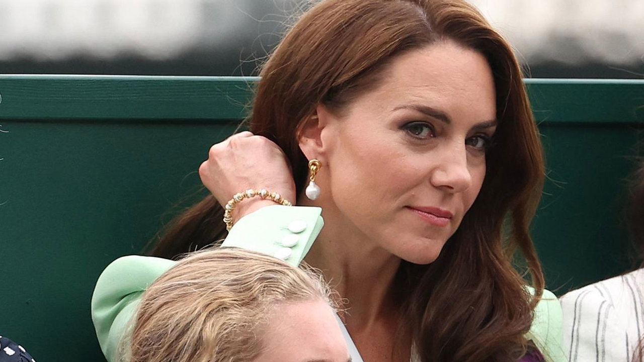 Kate Middleton pide perdón a la sociedad británica