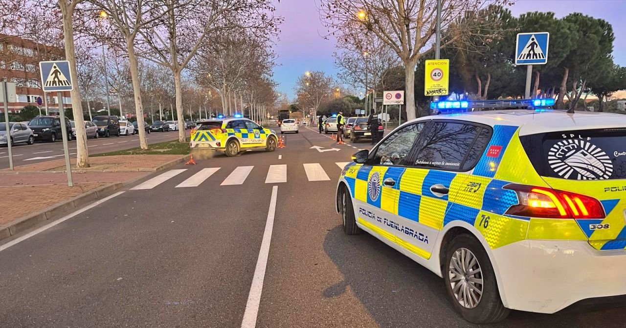 Un control de la Policía Local en Fuenlabrada