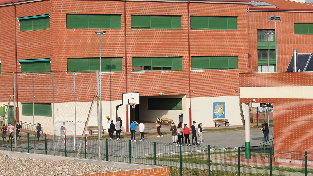 El Ayuntamiento de Fuenlabrada asegura que en Madrid se supera ampliamente el número de alumnos por clase permitidos |\ Imagen: Ayuntamiento de Fuenlabrada