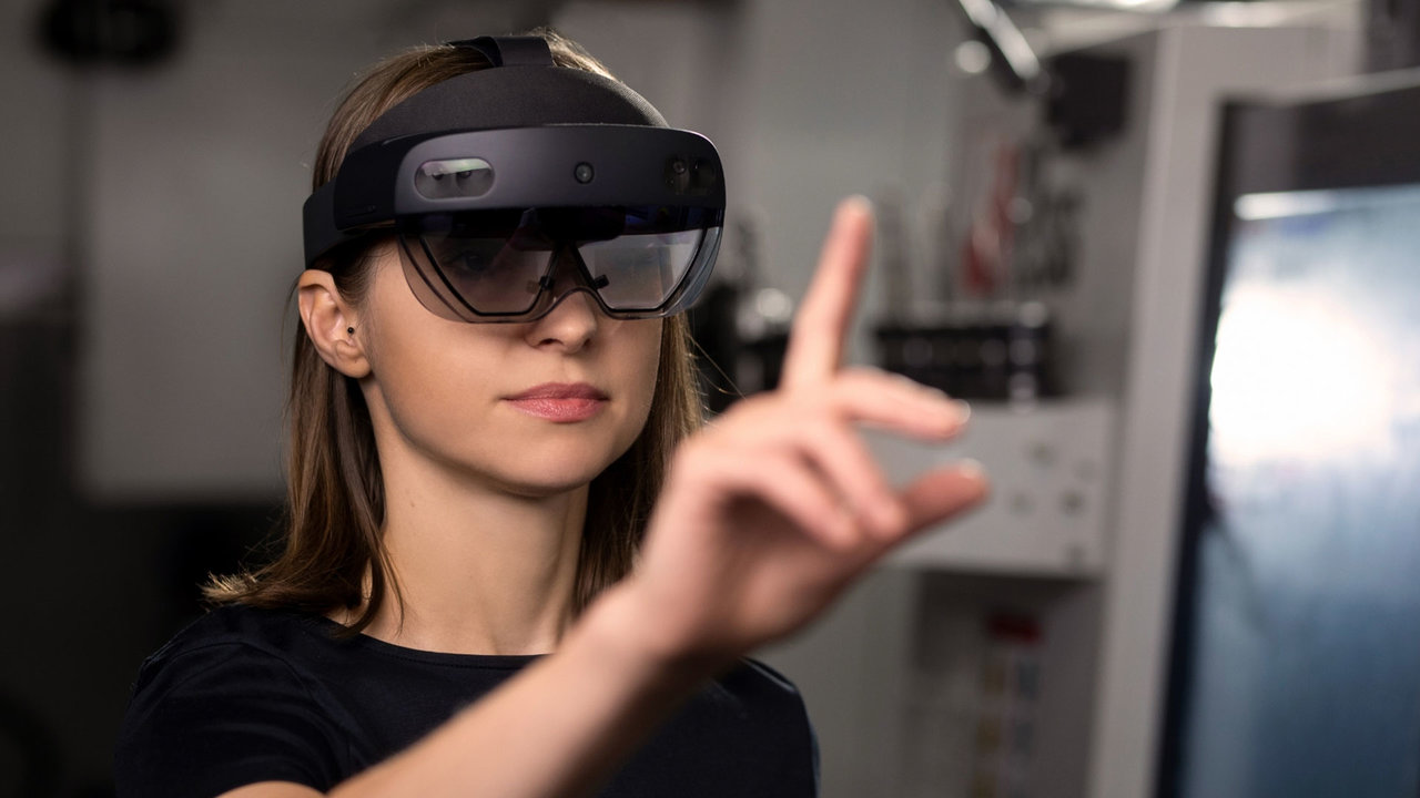 Microsoft dejará de dar soporte a las HoloLenses en 2028 | Imagen: Metaverse News