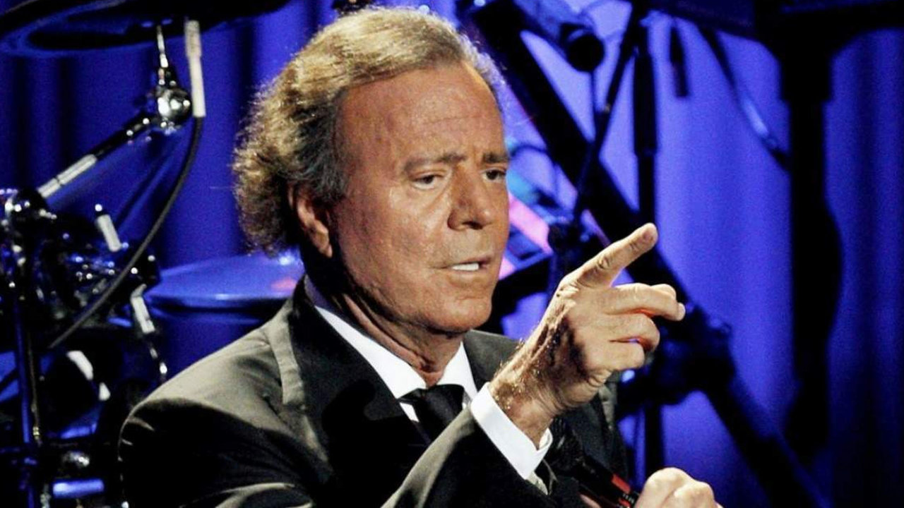 Julio Iglesias ha sido un icono de la música española desde hace varias décadas | Imagen: Getty