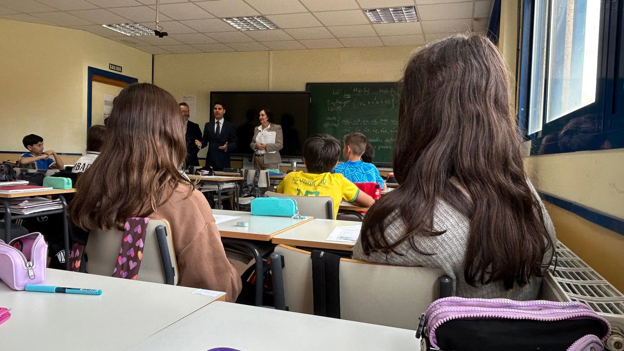 Esta iniciativa pretende motivar a los alumnos a seguir estudiando en el mismo centro sin tener que cambiar a un instituto | CAM