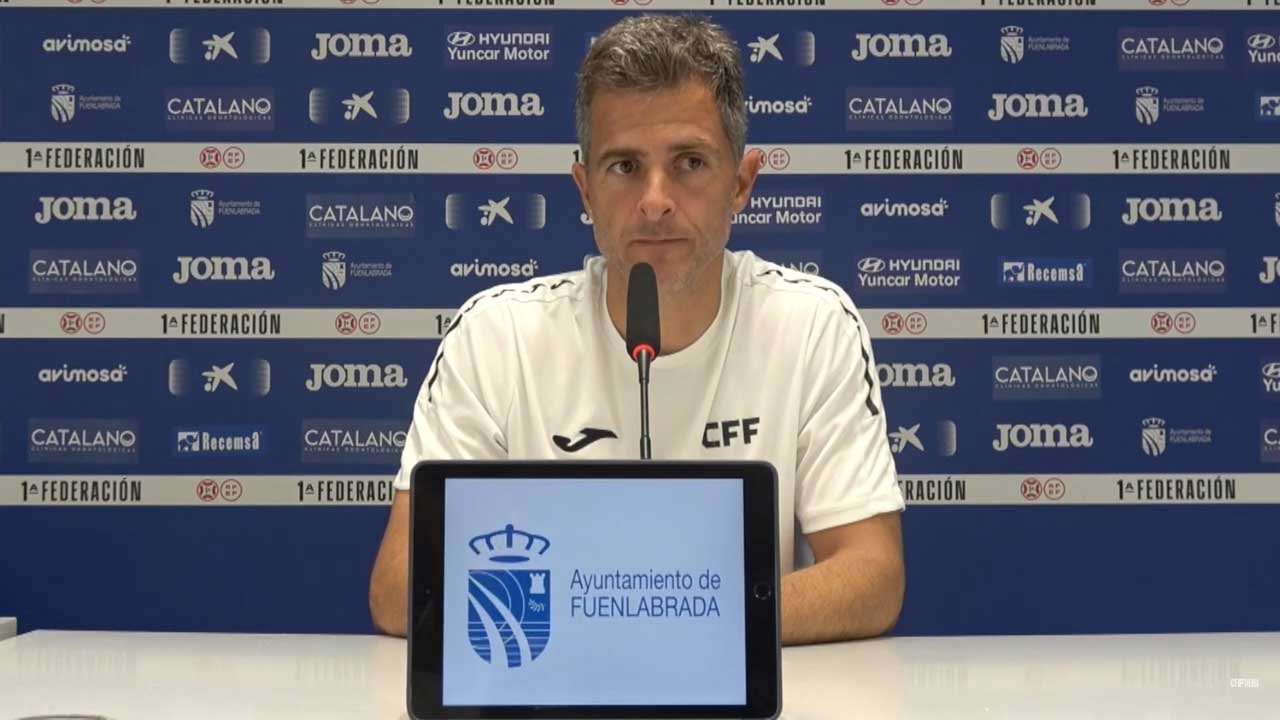 Diego Nogales dirigirá al equipo este viernes. Prueba también para él | CF Fuenlabrada