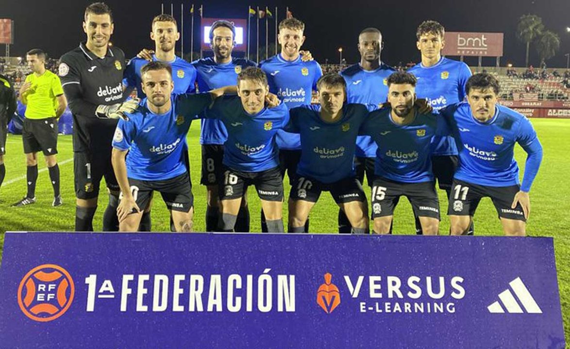 Once inicial desplegado en Algeciras | CF Fuenlabrada